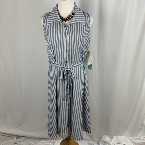 NAIF Dresses & Skirts - NWT Naïf Sleeveless Striped Shirt Dress